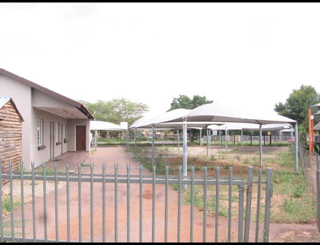 80M² RETAIL TO LET IN MONTANA PARK